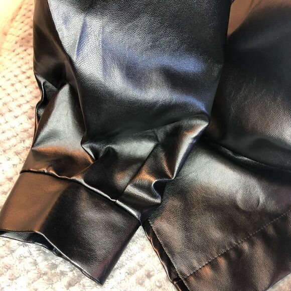 SHEIN💫faux leather 💫 bottom down shirt - Picture 6 of 14